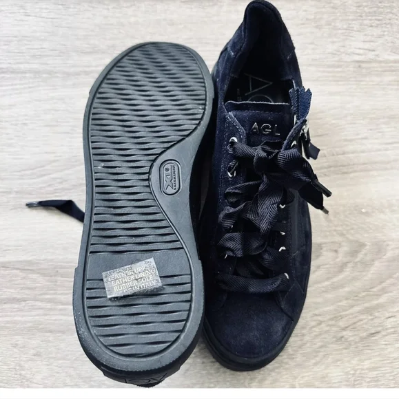 NWOB — AGL Blue Suede Night Nero Light Weight Low Top Sneakers Size US/9, EU/40 - Picture 4 of 4